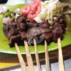 Sate Ati Kambing Setengah