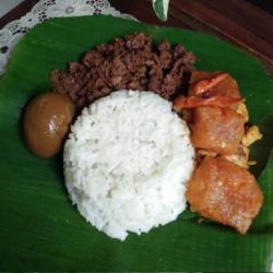 Nasi Gudeg Krecek Telur