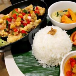 Nasi Ikan Saus Dabu Dabu