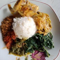 Nasi Ayam Gulai