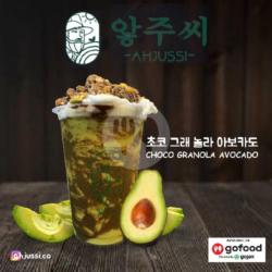 Choco Granola Avocado