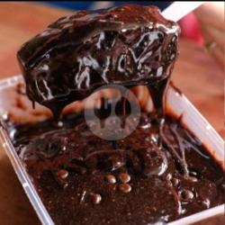 Pancong Black Forest.  Premium Keju Susu Cokelat