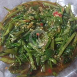 Cah Kangkung Terasi Cabe Rawit