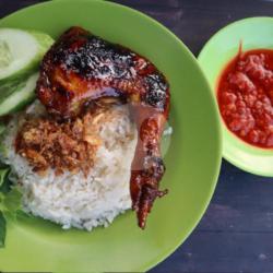 Nasi Uduk   Ayam Bakar(paha)