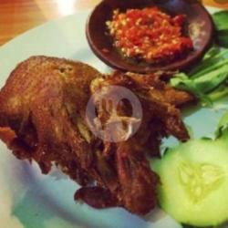 Ayam  Penyet Special