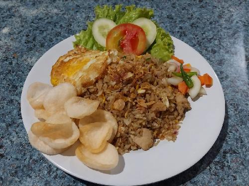 Nasi Goreng Garasi,Susu Sapi Murni, Mantup