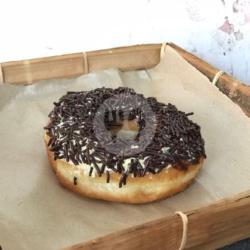 Donat Meises Coklat