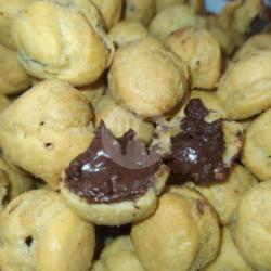 Soes Coklat