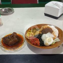 Nasi Gulai Kikil Kulit