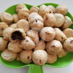 Kue Soes Coklat