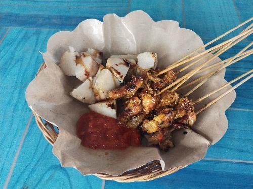 Tipat Sate Babi Tengulun, Tabanan, Pasar Mal Kangin