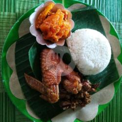 Nasi Gudeg Krecek Sayap