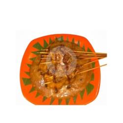 Sate Kacang Kulit   Lontong