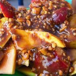 Rujak Buah Sambal Kacang Gula Merah