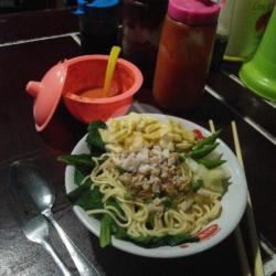 Cwie Mie Pangsit Malang