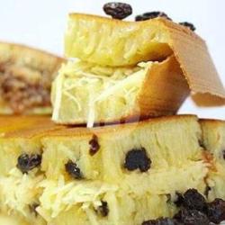 Martabak Manis Keju   Kismis