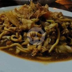 Bakmi Goreng Nyemek