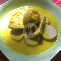 Lontong Opor Telor