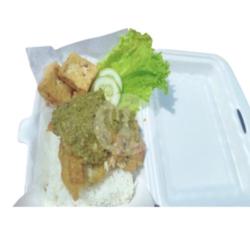 Ayam Geprek Sambel Ijo   Nasi