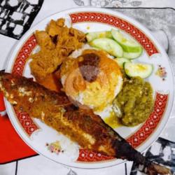 Nasi Ikan Bakar Salem