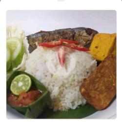 Paket Nasi Liwet Peda/ Jambal / Sepat