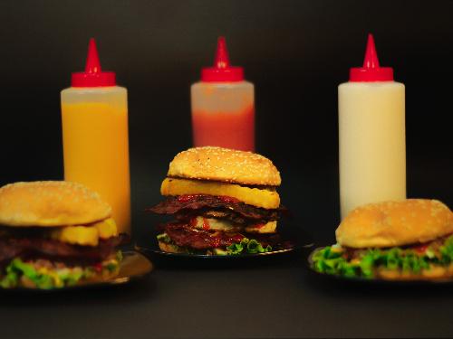 Burgerify, Dhapu Kupi