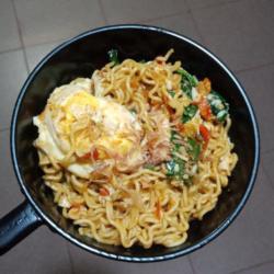 Indomie Goreng Becek(pilih Pedas/tidak)