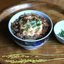 Nasi Daging Sapi (gyudon)   Egg Mayo   Spicy Large