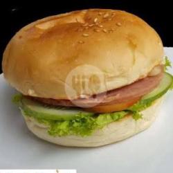 Chicken/beef Burger