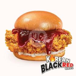 Black/red Sauce Chicken Burger