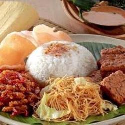 Nasi Uduk Sayur Semur