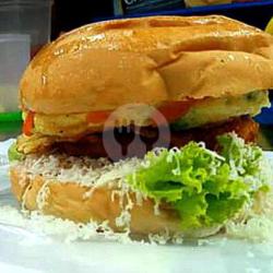 Burger Royal Ayam