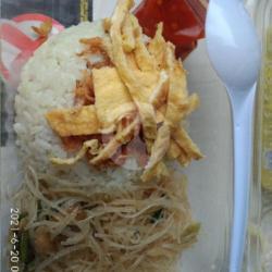 Nasi Uduk Bihun