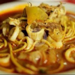 Mie Aceh Tumis Cumi