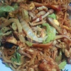 Mie Masak Goreng Ayam Jamur