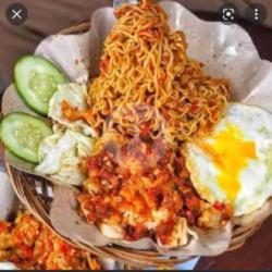 Nasi Ayam Geprek   Mie Goreng Telur Mata Sapi