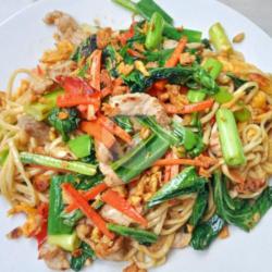 Mie Goreng Ayam Hong Kong  / Hong Kong Chicken Fried Noodles )