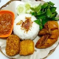 Nasi Sambelan Ayam Goreng