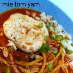 Mie Kuah Tomyam