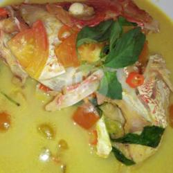 Soup Kepala Ikan Segar