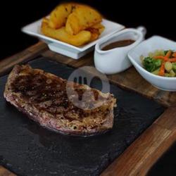 Beef Sirloin (angus) 250 Gr