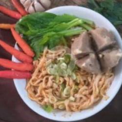 Mie Setan Bakso Besar