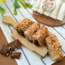 Piscok Toping Selai Kacang Nougat