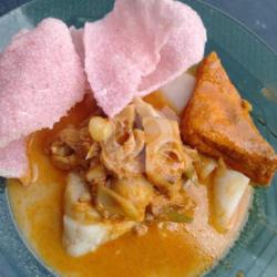 Ketupat Sayur Tahu