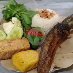 Nasi Pecel Lele Tempe/tahu