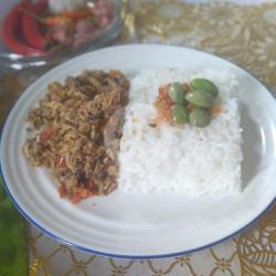 Nasi Tongkol Pedas Wj