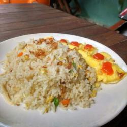 Nasi Goreng Sayuran Telur Dadar