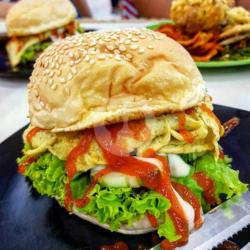 Chicken / Beef Burger