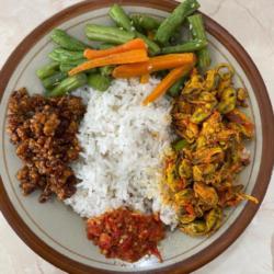 Nasi Rames Kerang