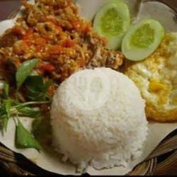 Nasi Telur   Ayam Geprek